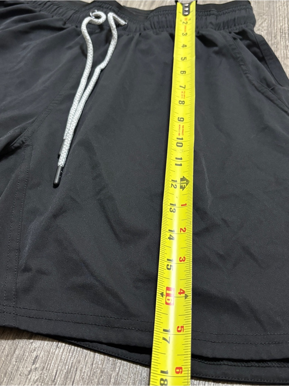 BYLT Premium Basics Men’s Black Athletic Shorts Size L Stretch Lightweight - Picture 8 of 9